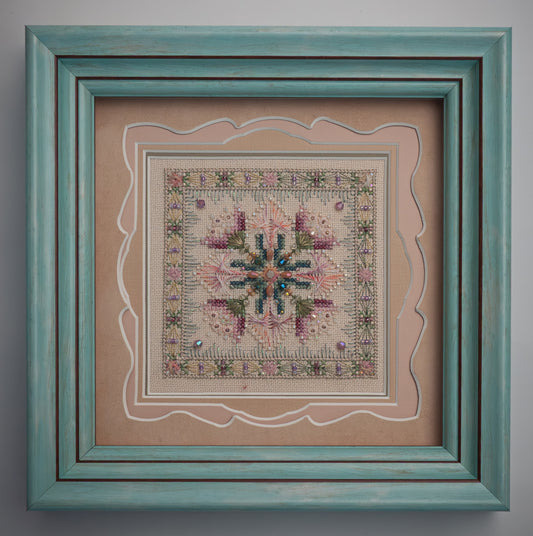 Dawn Iris – MINI