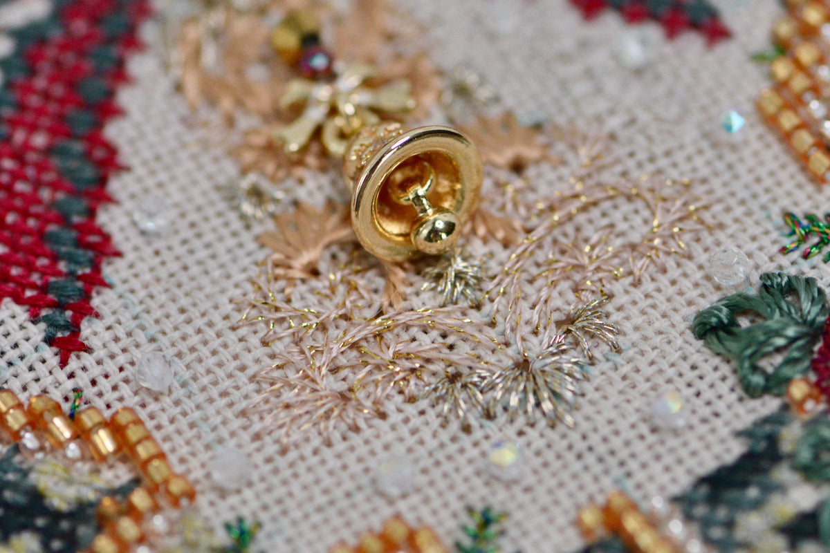 Christmas Wreath Cross Stitch & Embroidery Kit | Beaded Needlework