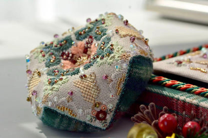 Beginner Christmas Cross Stitch Kit – Bellora Mini