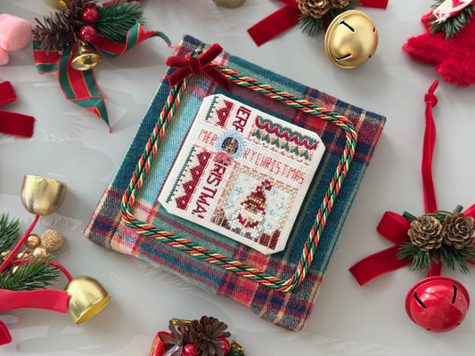 Christmas Gift-Filled Box FREE Canvas Frame