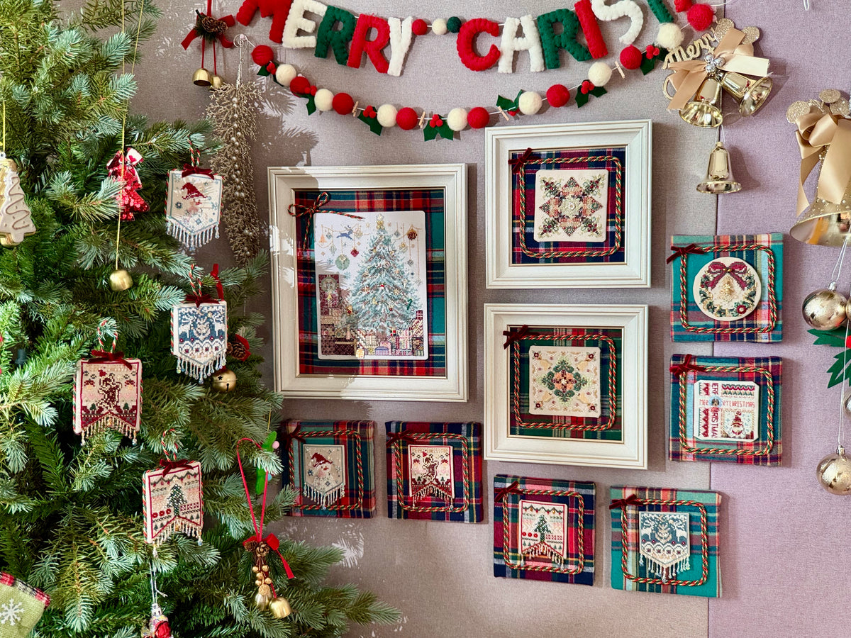 Christmas Wreath Cross Stitch & Embroidery Kit | Beaded Needlework