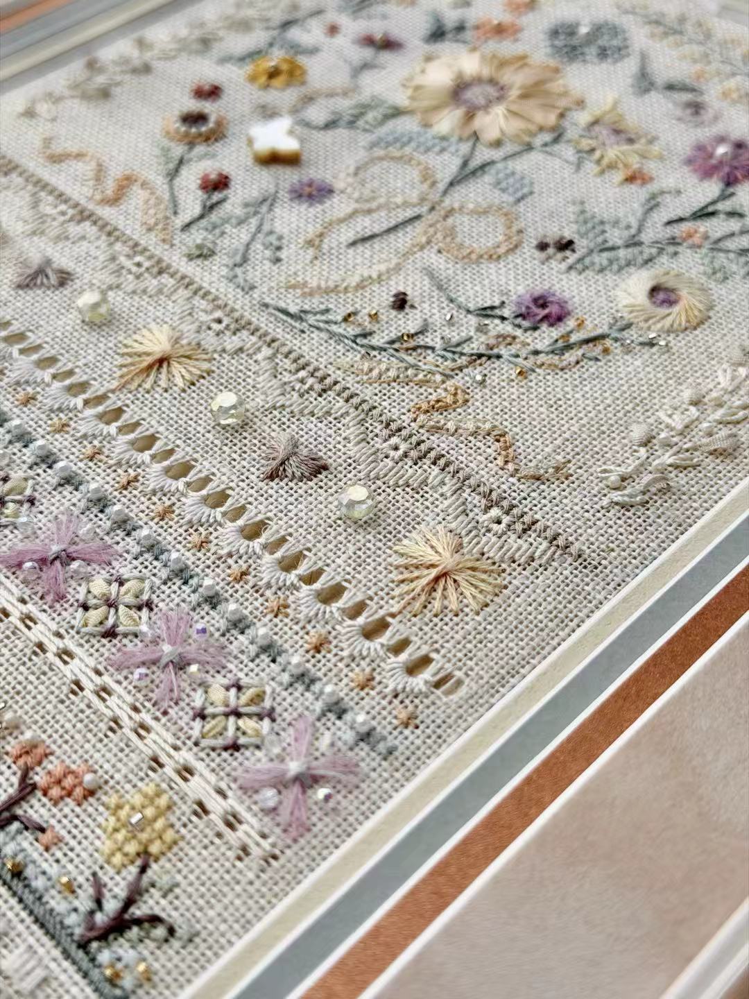 New Cross Stitch Kit with Soft Sunshine Design