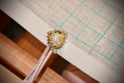 IMAKE Customized Crystal Sunflower Fabric Button – Magnetic Accessory for Cross Stitch & Sewing Crafts  （Not sold separately）