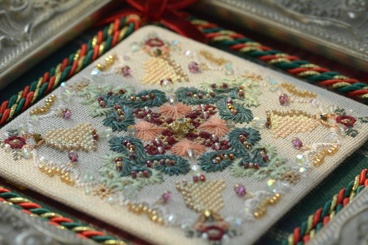 Christmas Cross Stitch Kit – DIY Gifts (2 Kits + Free Scarf & Hat 🎁)