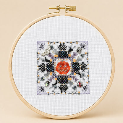 🕷️ Midnight Spider Cat – Halloween Cross Stitch Kit | Beginner Friendly DIY Kit