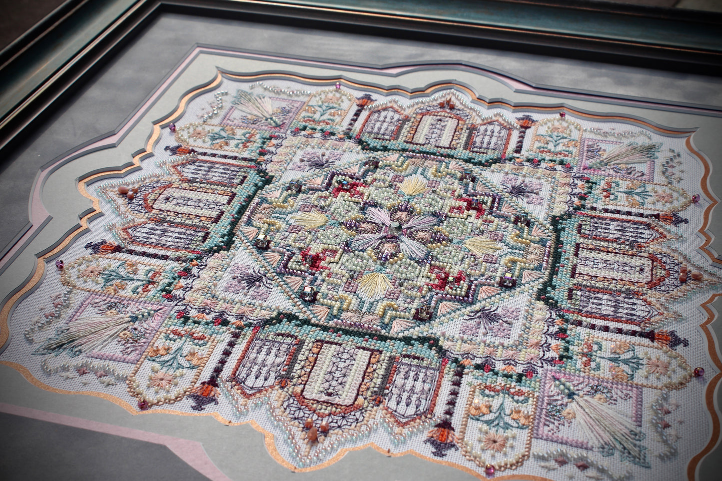 Cross Stitch & Beaded EmbroideryKit | Aster Courtyard｜Silk Threads｜Mother’s Day gift
