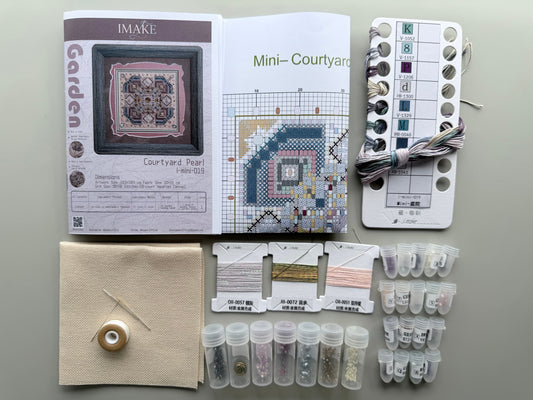 Courtyard Pearl -MINI